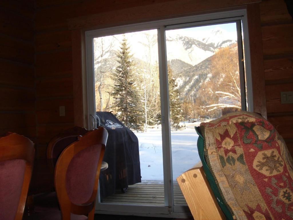 Kicking Horse Kabins Golden Kamer foto